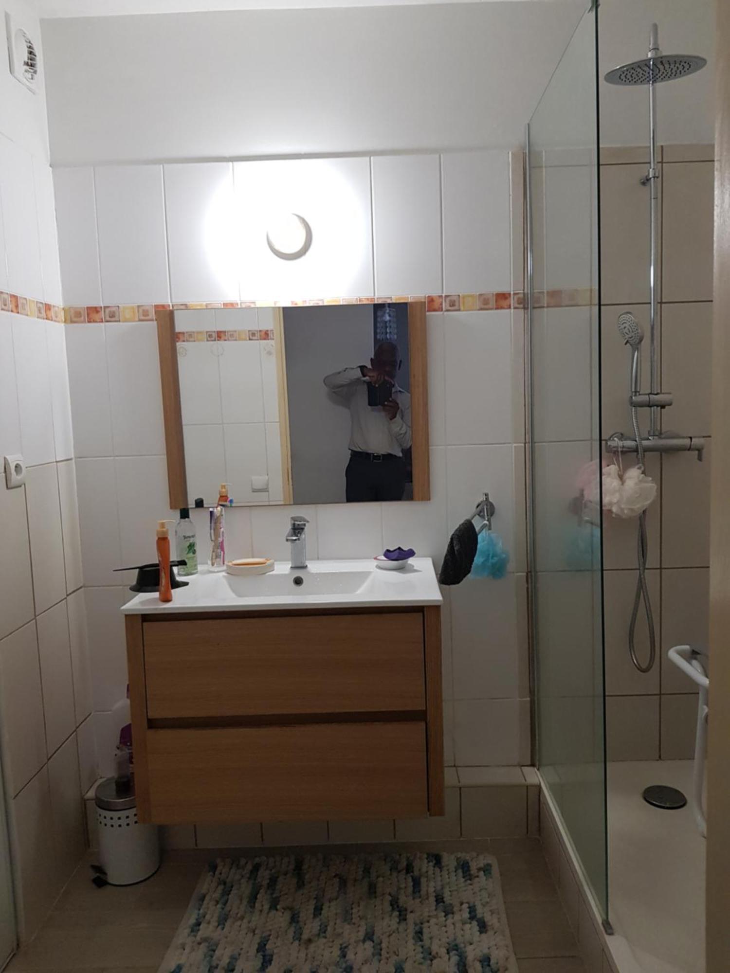 T3 Dans Residence Bon Standing Tres Proche Centre Ville Saint Denis Exterior foto